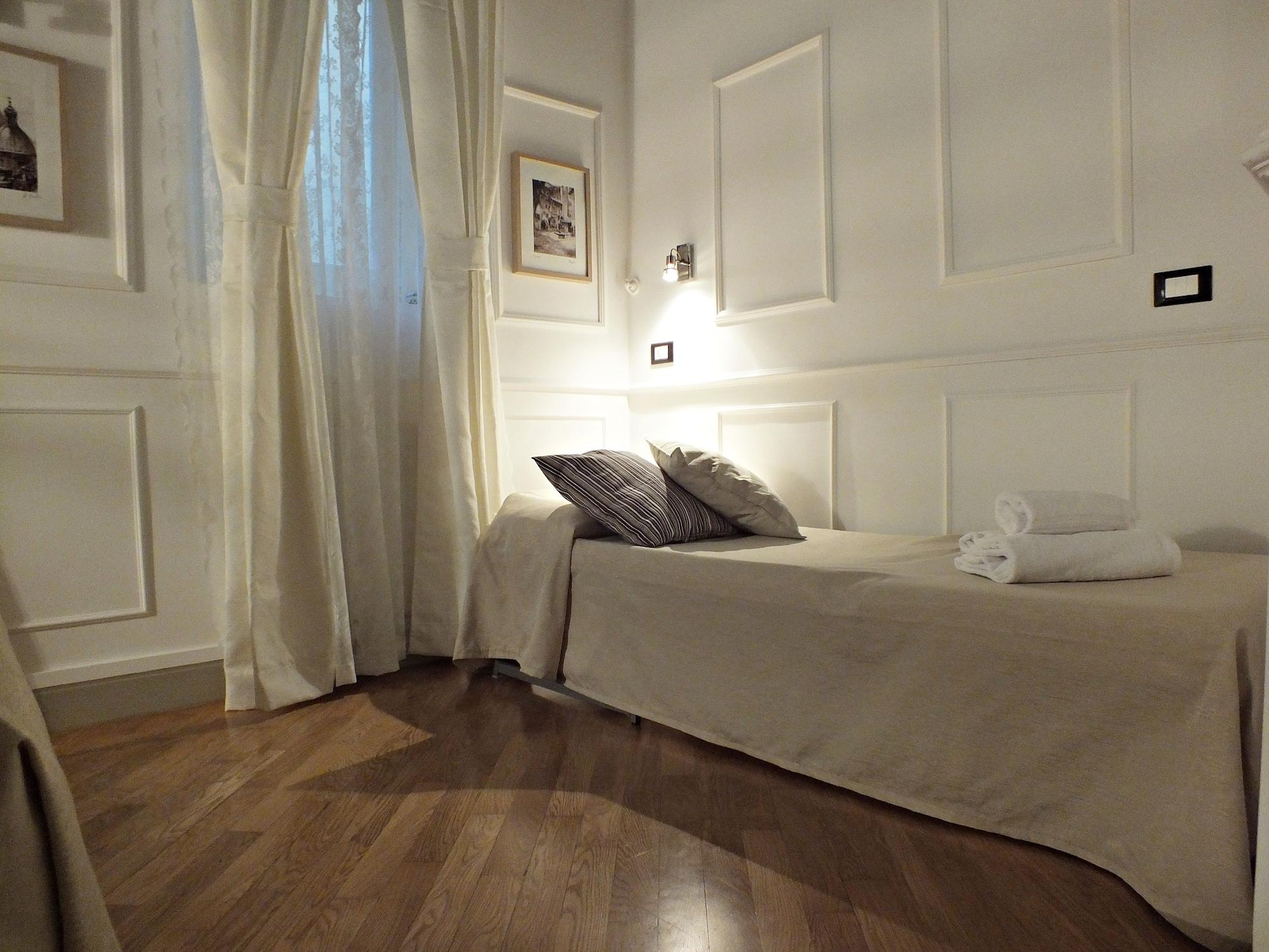 Domus Ester Gasthuis 2*
